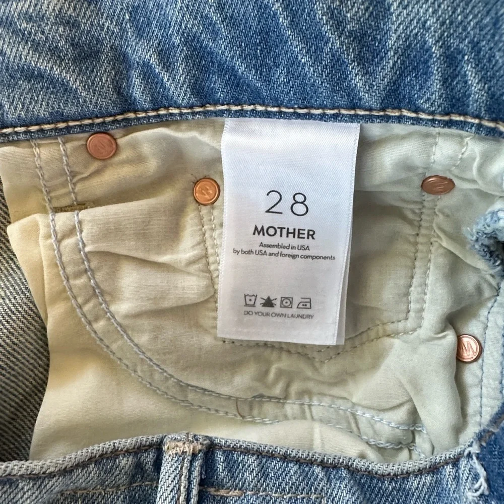 MOTHER The Half Pipe Sneak Wide Leg (Barrel) jeans in This is How I Roll - Picture 8 of 9